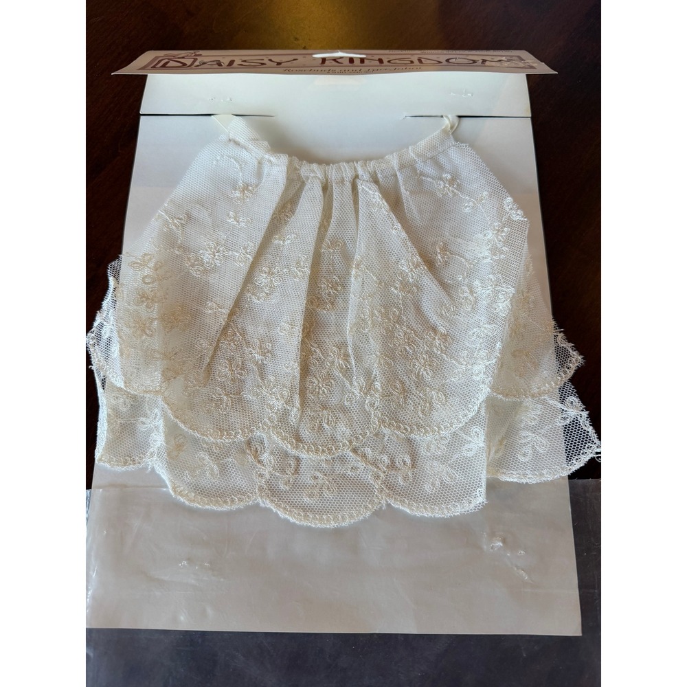 White Scalloped Lace Back Tie Collar Coquette Cottagecore Vintage Layering Trim